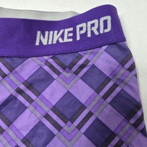 Nike Pro Dri-FIT Shorts Womens Medium Purple Compression Training Activewear